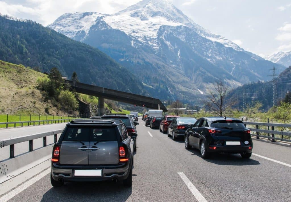 Traffico in montagna e1744283792469.jpg