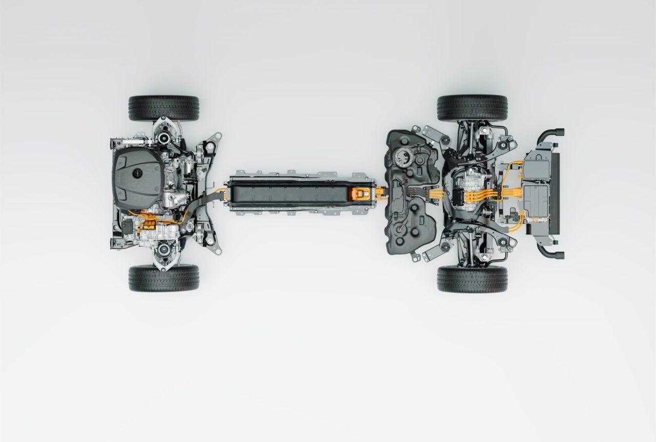 Volvo, richiamo per circa 60 mila Plug-in a rischio incendio 1 Volvo Car plug in hybrid powertrain 1 e1745916925930.jpg