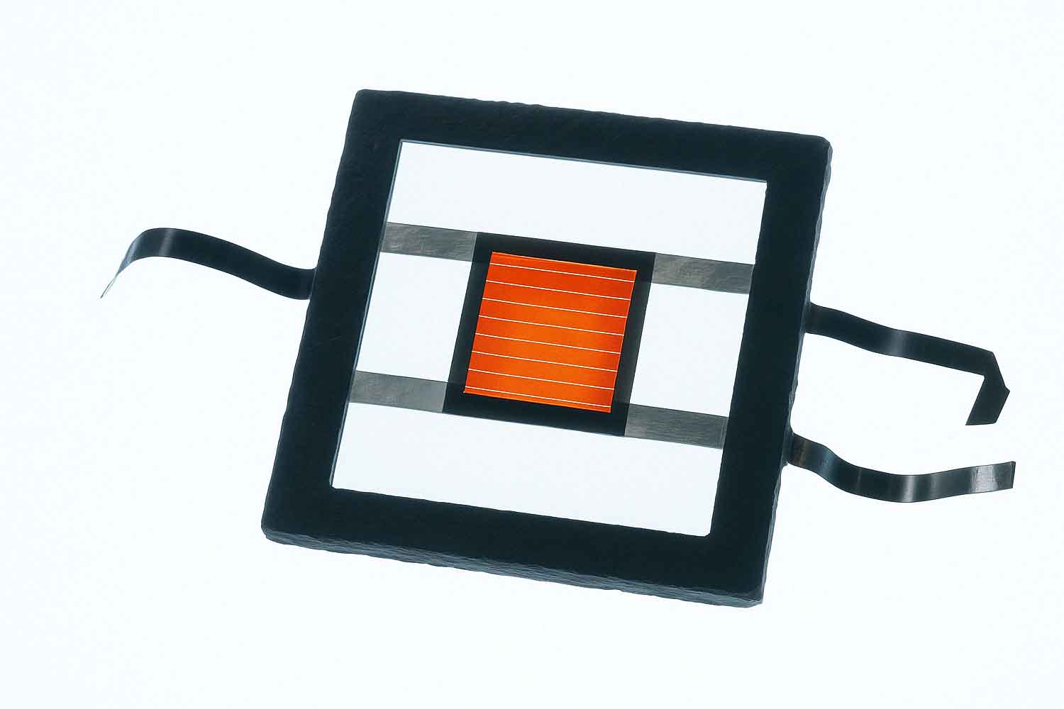 celle in perovskite.jpg