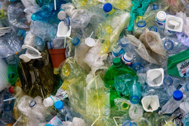 400 milioni tonnellate plastica.jpg