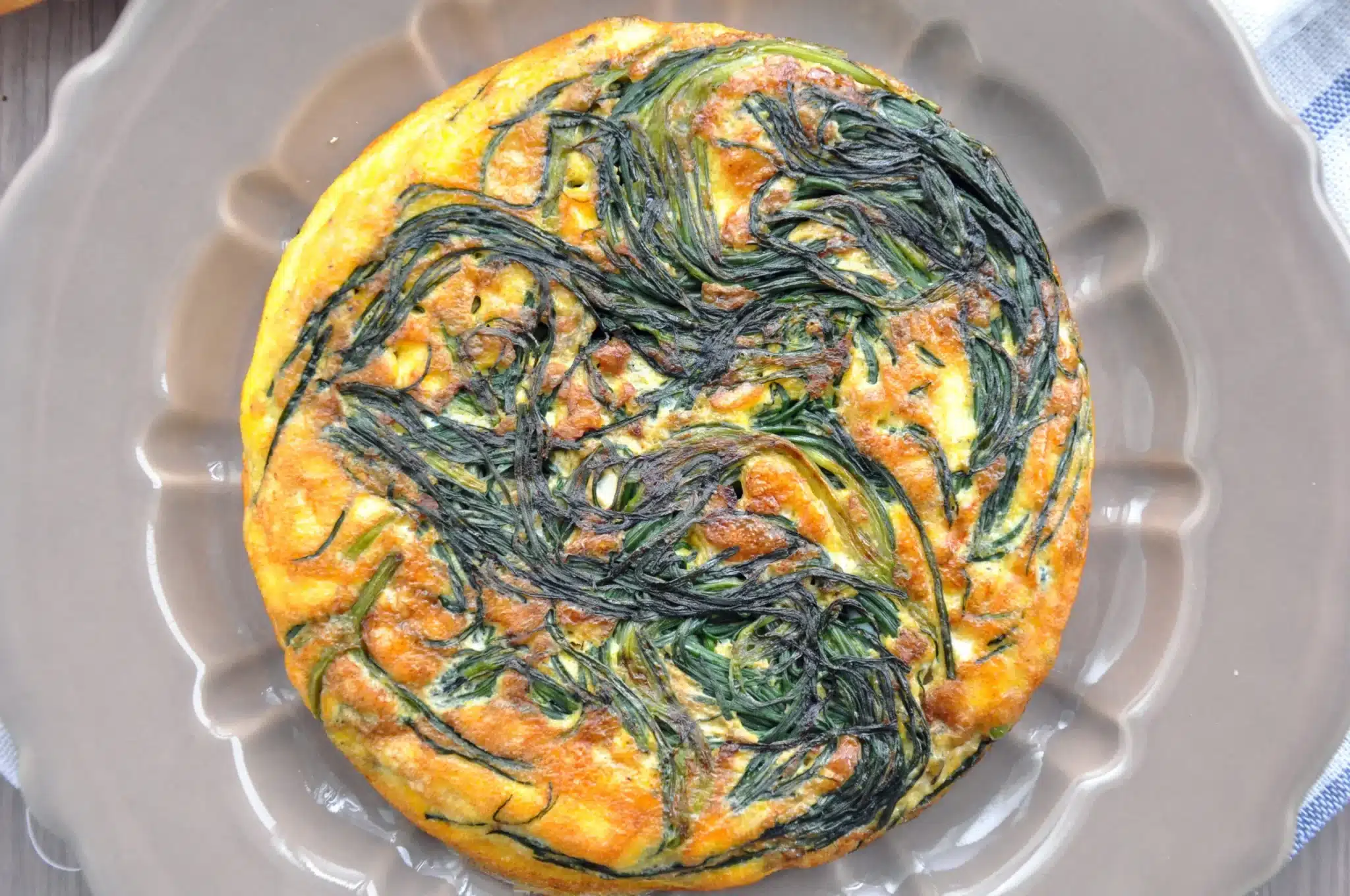 Frittata di agretti: facile, veloce e saporita! 1 AdobeStock 51376557 scaled.jpeg.webp