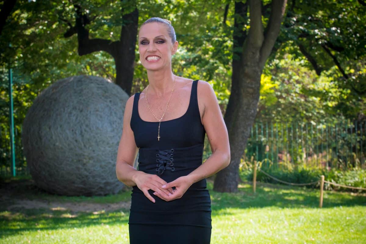 Tutto su Annalisa Minetti, cantante e atleta di straordinario talento 1 GI Annalisa Minetti.jpg