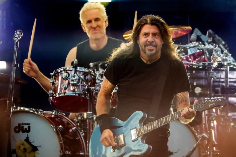 GI Dave Grohl Foo Fighters.jpg