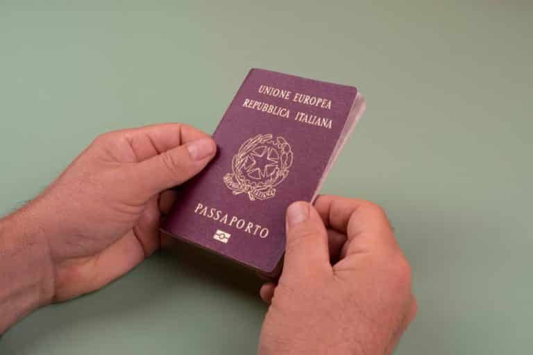 Passaporto Italia e1748273774973.jpg
