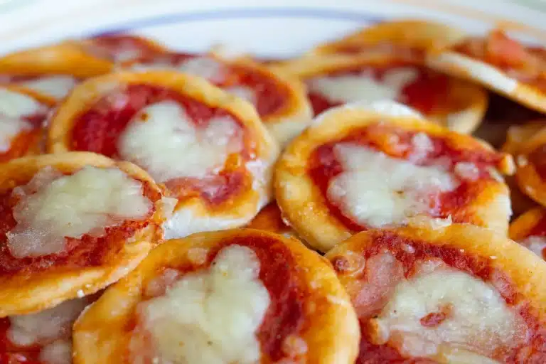 Pizzette in padella scaled.jpg.webp