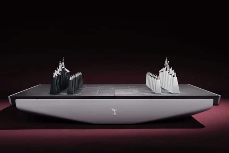 Rolls Royce scacchi.jpg