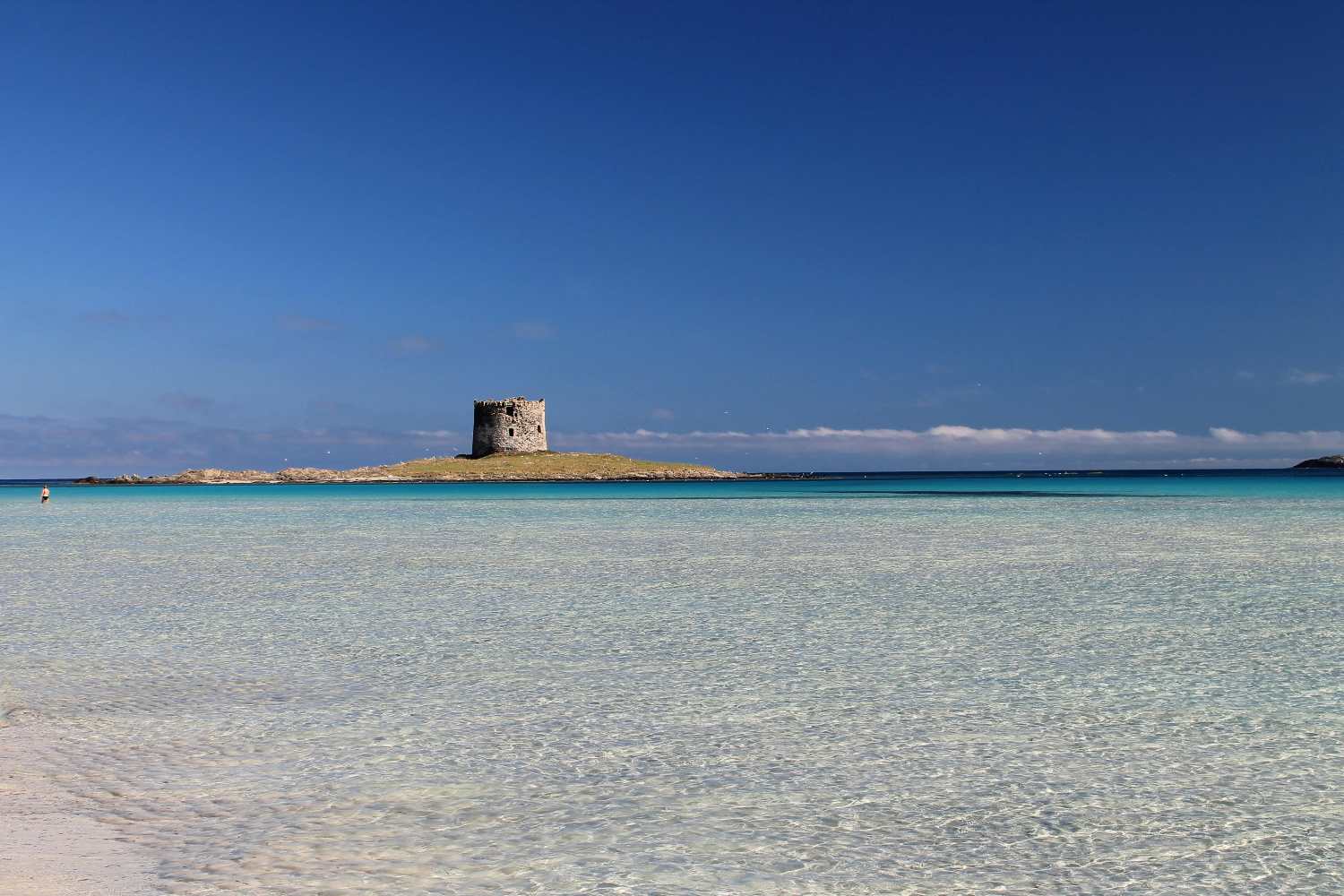 Sempre più spiagge a numero chiuso in Sardegna, la lista di quelle da prenotare (e a volte pagare) 1 Spiagge numero chiuso Sardegna.jpg