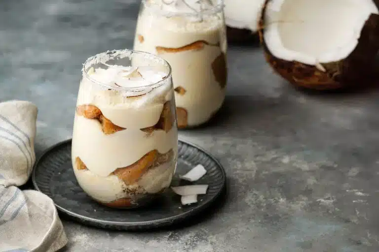 Tiramisu cocco e cioccolato bianco scaled.jpg.webp