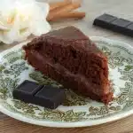 Torta al cioccolato e noci scaled.jpg.webp