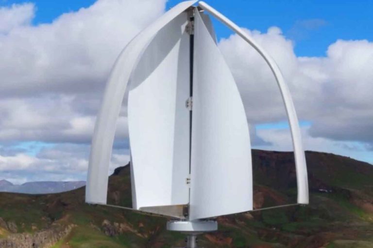 Turbine eoliche IceWind.jpg