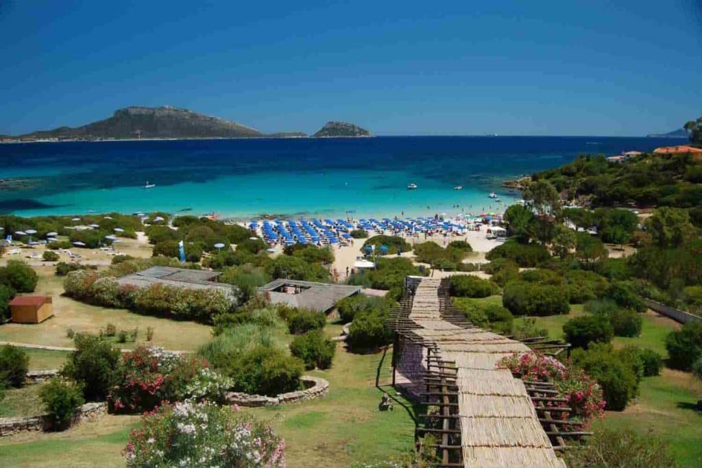 resort sardegna.jpg