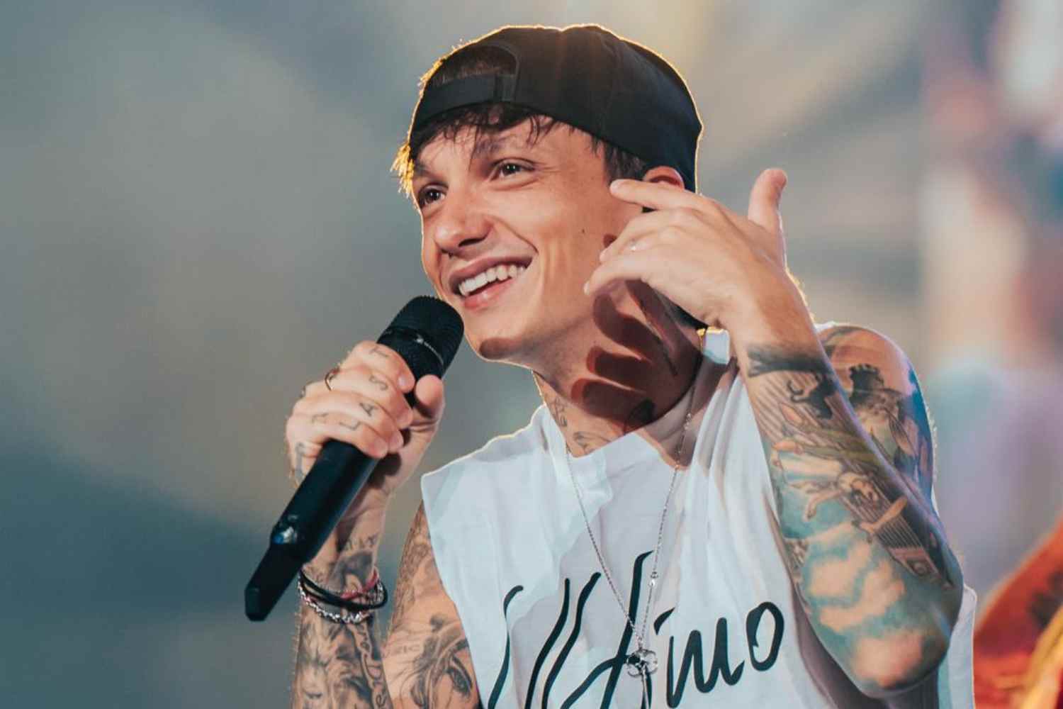 “La parte migliore di me”: la canzone di Ultimo per il figlio è la prova che l’amore paterno non ha confini 1 ultimo.jpg