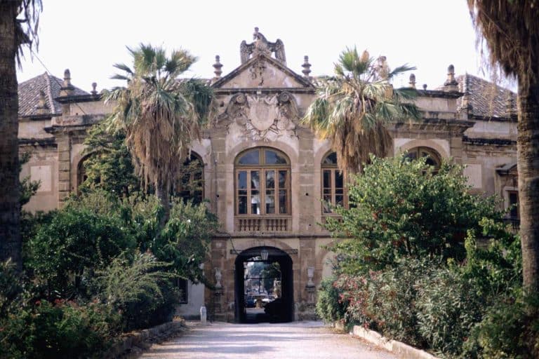 villa palagonia.jpg