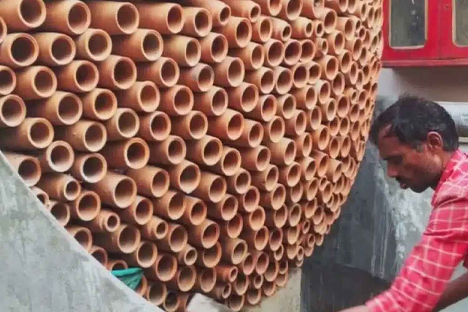 Addio condizionatore: ecco il muro in terracotta che raffredda le case senza elettricità 1 Ant Studio.jpg