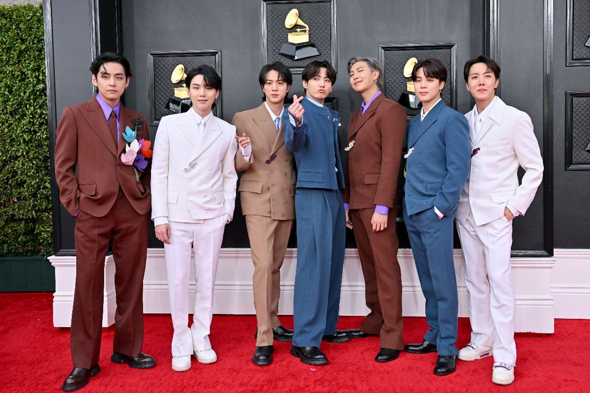 I BTS stanno per tornare 1 GI BTS.jpg