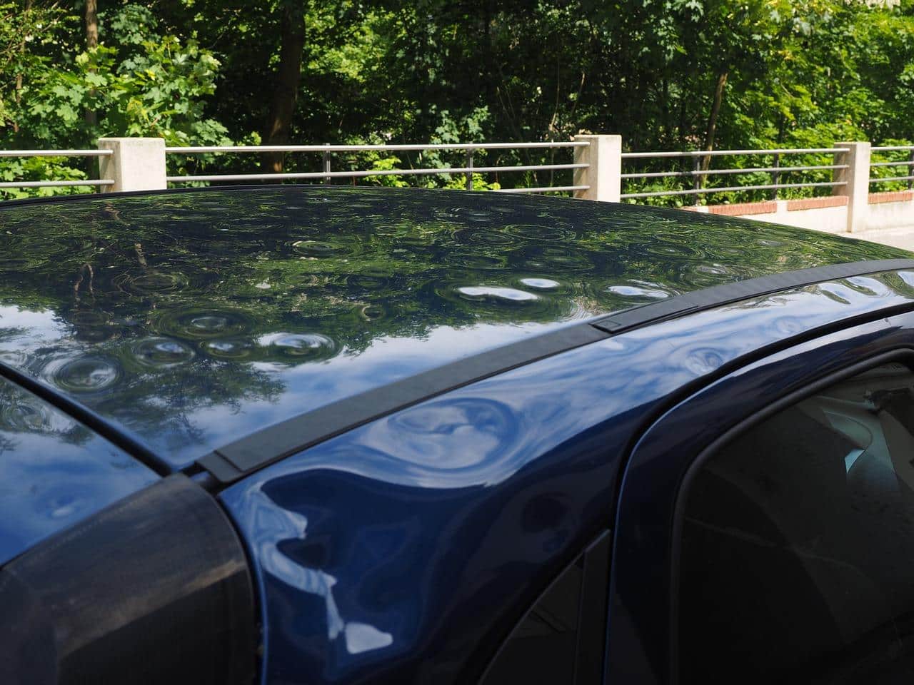 Assicurazione grandine: come funziona e cosa copre la garanzia 1 Grandine auto.jpg