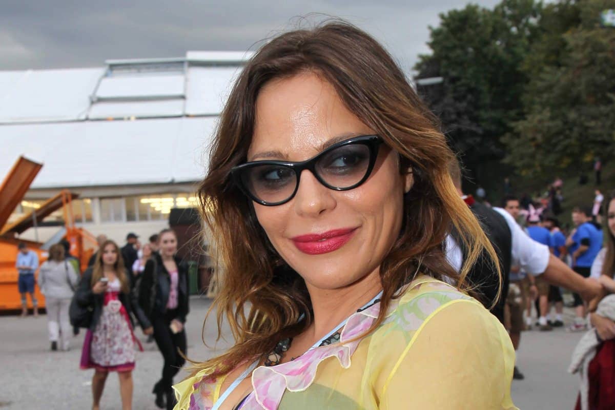 Naike Rivelli commenta i flirt delle vip: “Mai viste baciare un panettiere” 1 IM Naike Rivelli 1.jpg