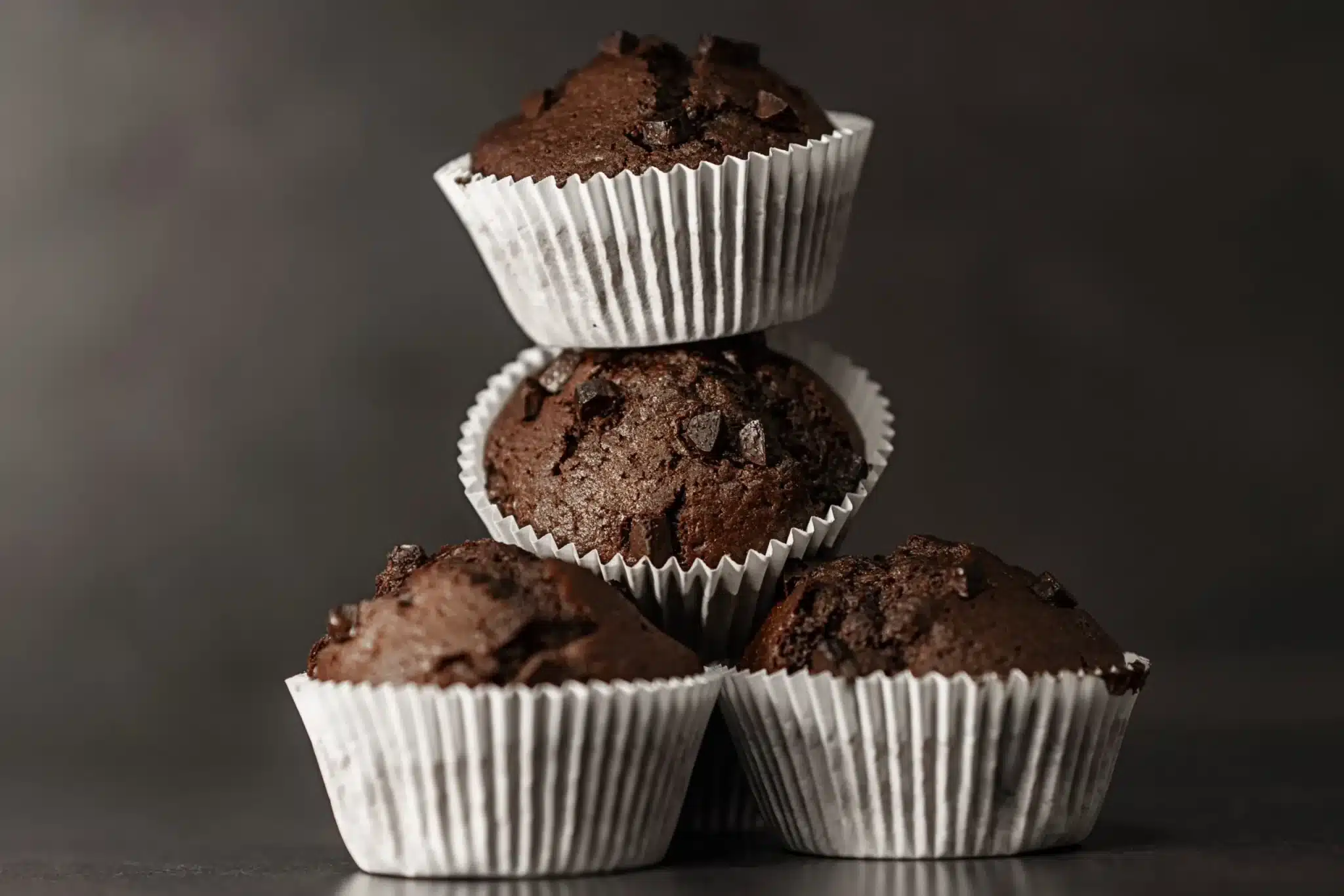 Muffin al triplo cioccolato: sono stratosferici! 1 Muffin al triplo cioccolato scaled.jpg.webp