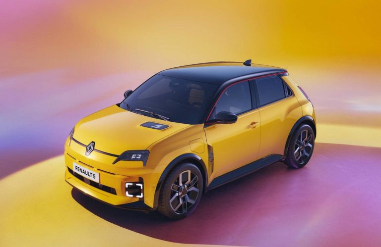 RENAULT 5 E TECH ELECTRIC.jpg