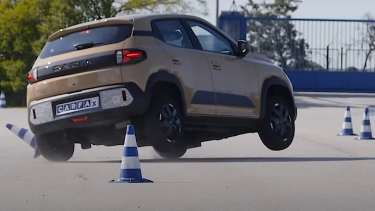 Test Alce Dacia Spring 2025 1024x577.jpg