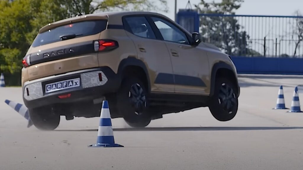 Dacia Spring 2025: come va nel test dell’alce? 1 Test Alce Dacia Spring 2025 1024x577.jpg