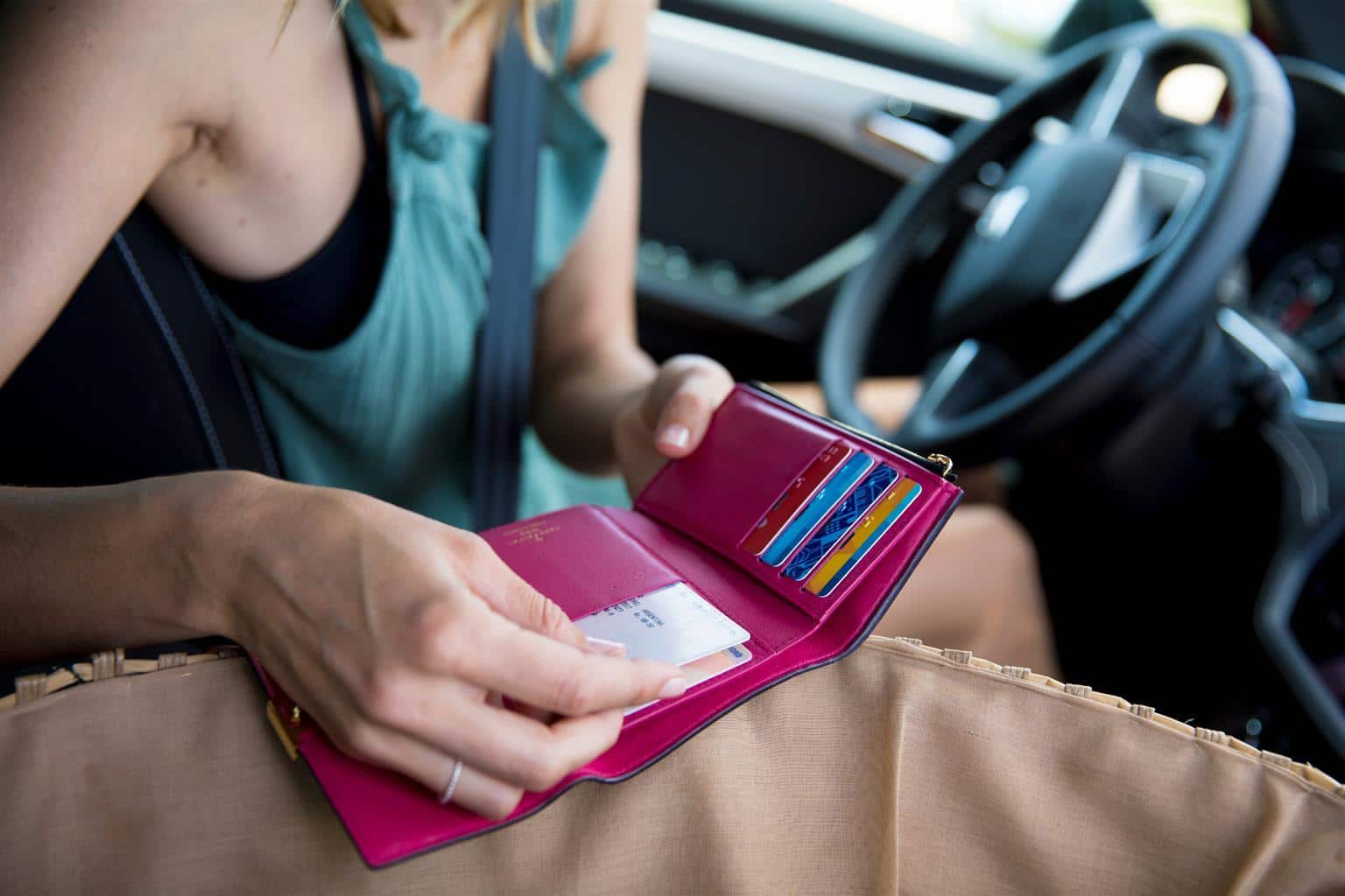 10 controlli da fare all’auto prima di partire per le vacanze 1 media Tips for carefree driving this summer 007 HQ.jpg