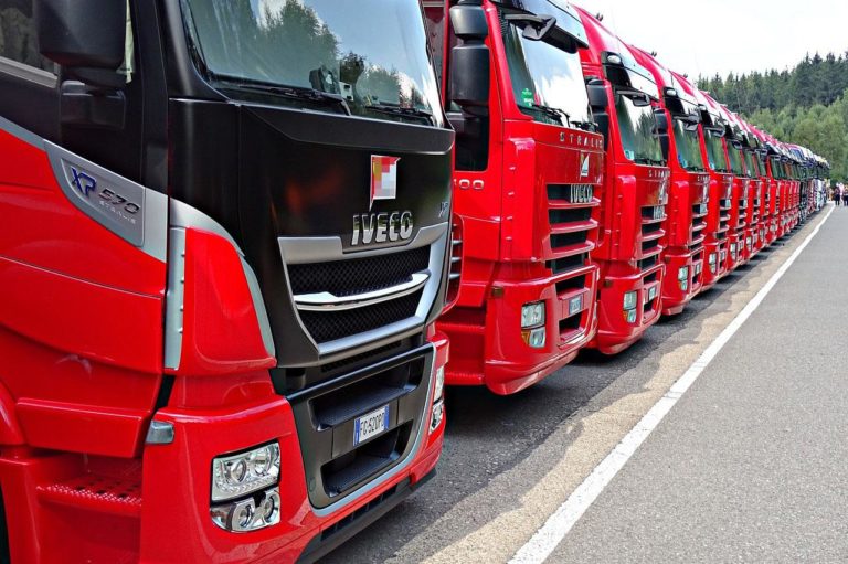Camion Iveco.jpg
