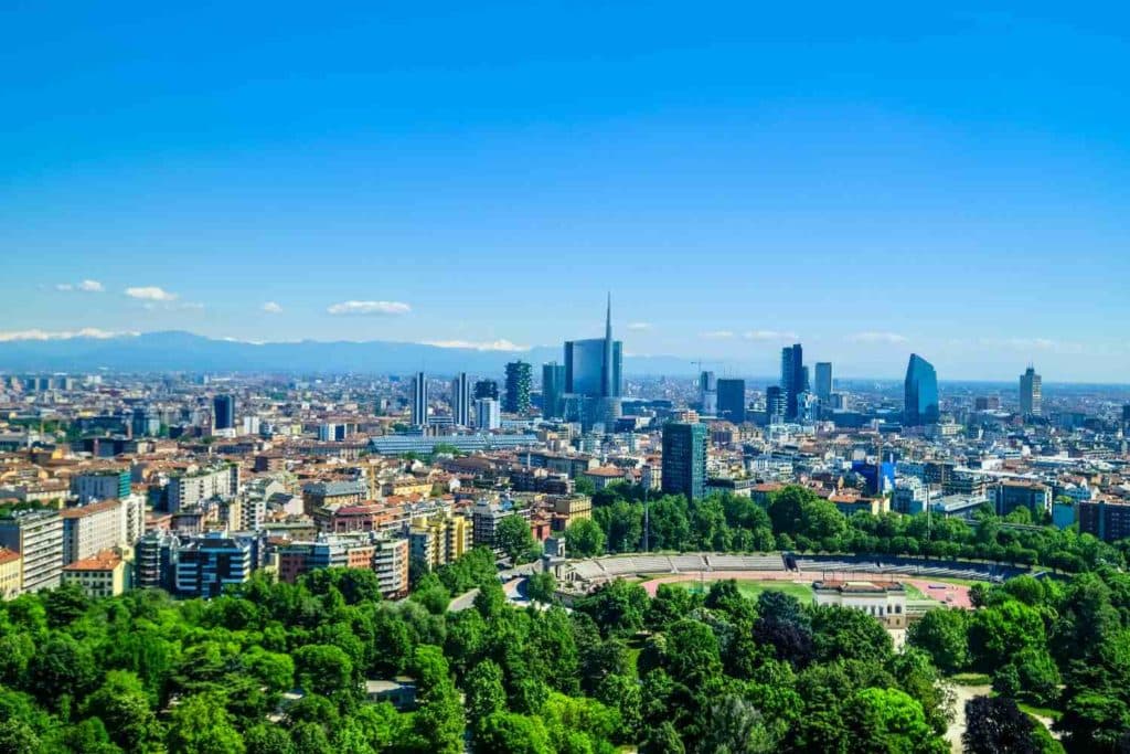 Caro affitto Milano.jpg