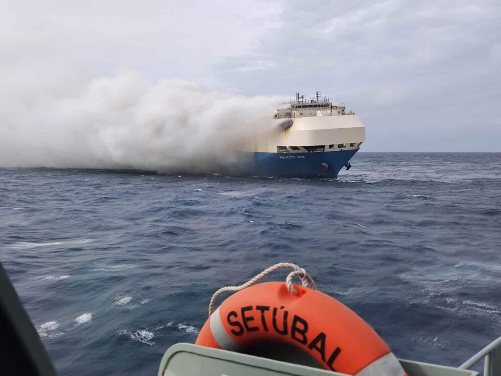 Incendio Felicity Ace: Armatore e Assicurazione incolpano la Tycan 1 Incendio nave felicity ace 1024x768.jpeg