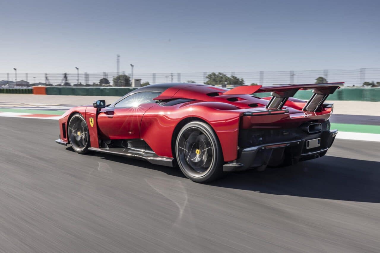 Michelin Pilot Sport Cup 2 R K1: alta ingegneria per la Ferrari F80 1 Michelin ferrari f80 23 scaled e1752561240238.jpg