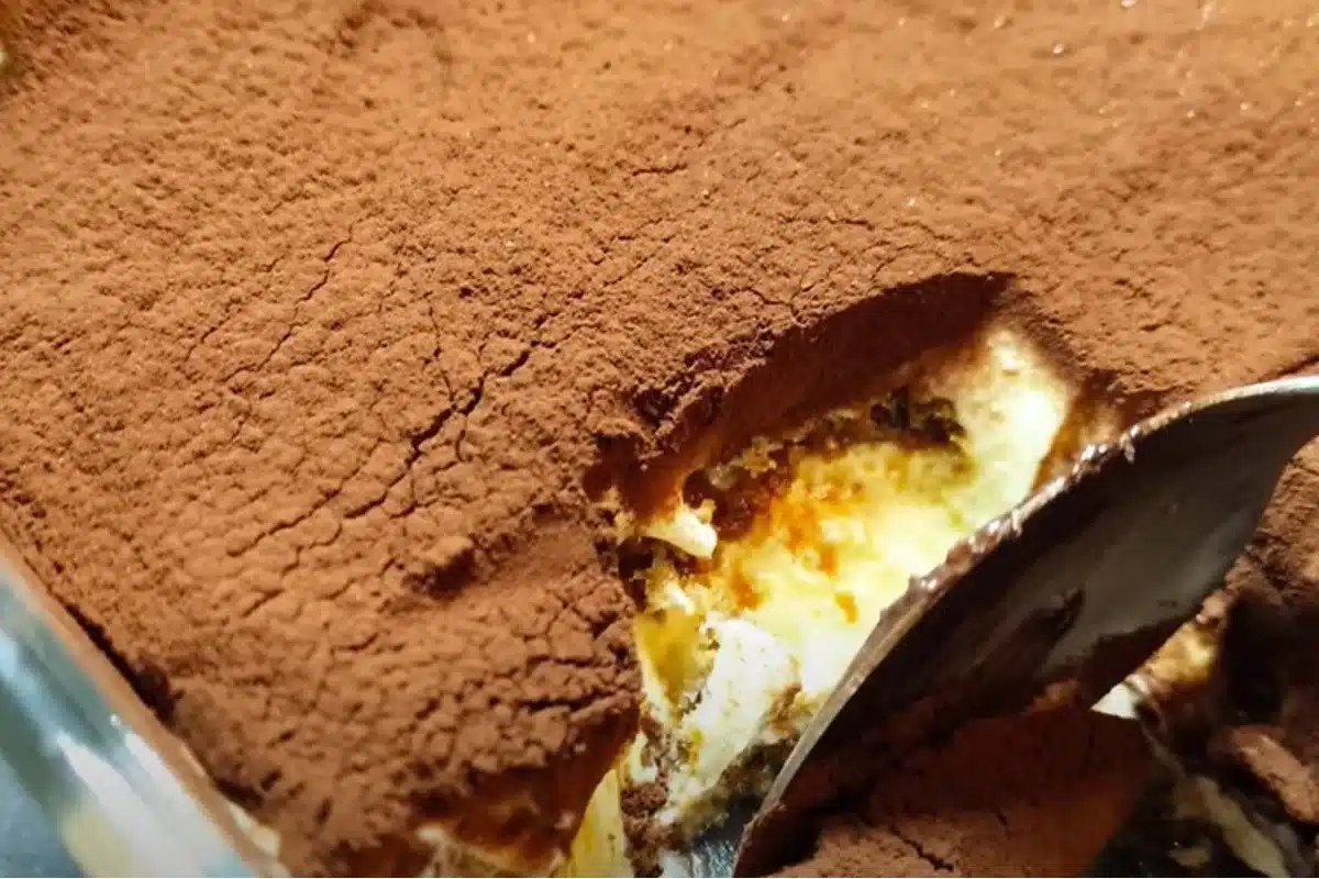 Il tiramisù che non ti fa sentire in colpa: solo 90 kcal a fetta! 1 tiramisu light 1.jpg.webp