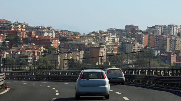 Napoli: se hai un’auto diesel Euro 5 non circoli fino al 2026 2 Tangenziale di Napoli.jpg