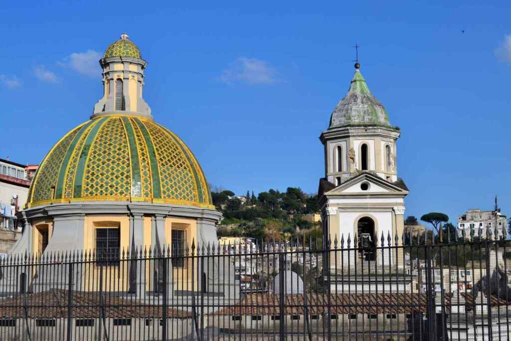 Cupola e campanile della basilica di Santa Maria della Sanita di Napoli 1024x683.jpg