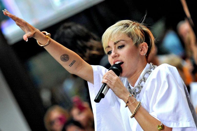 High School Musical: il fenomeno pop che ha ridefinito una generazione 2 IM Miley Cyrus.jpg