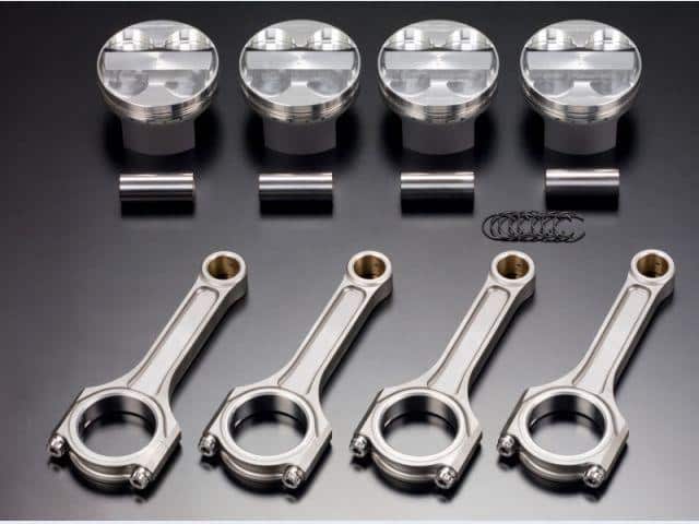 I rumori sospetti durante la guida: come riconoscerli e prevenire i guasti 10 bielle pistoni.jpg