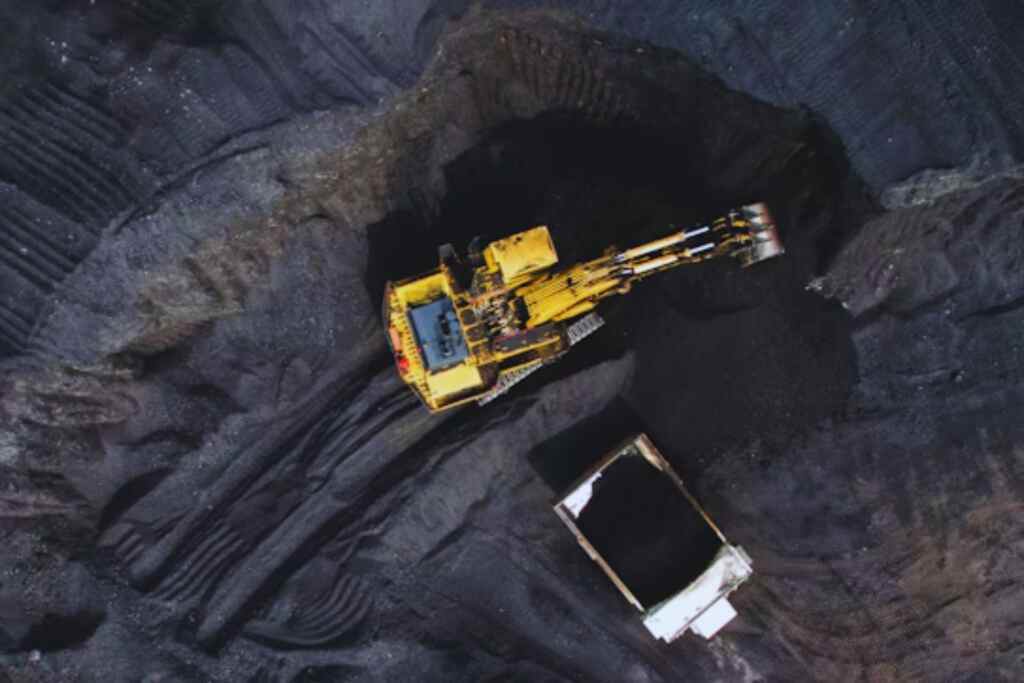 Carbone: nel 2025 si è raggiunto il “plateau” della domanda mondiale 2 coal 2025 1024x683 1