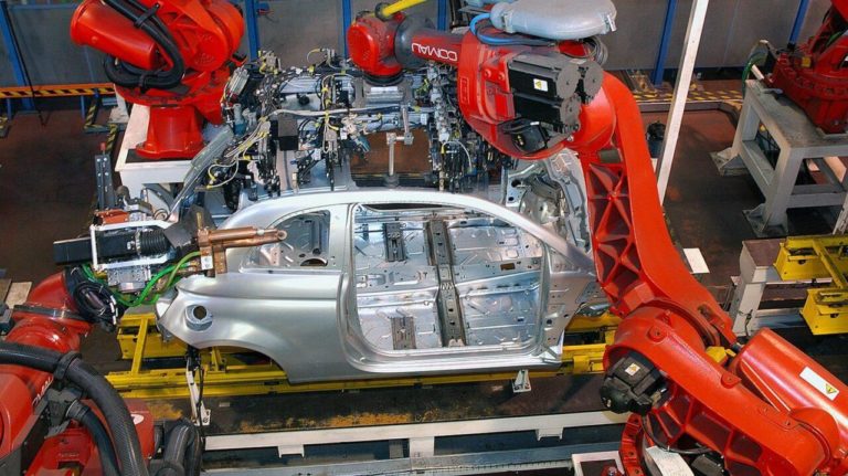 Stellantis in crisi in Polonia: 740 lavoratori in uscita a Tychy 4 fiat 500 stabilimento tichy e1711451289587.jpg