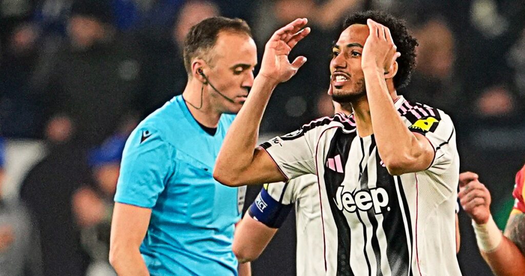 Il miracolo Atalanta, l'unica agli ottavi: fallimento Tricolore in Champions 1 lloyd kelly