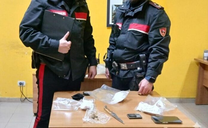 cocaina latina carabinieri giovane
