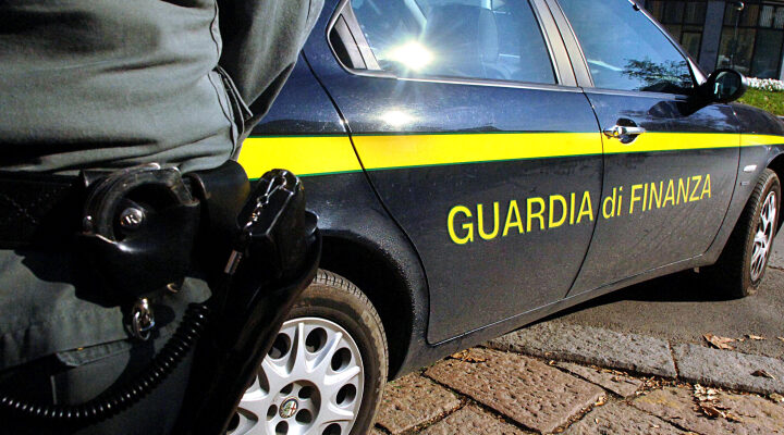 guardia finanza latina Roma