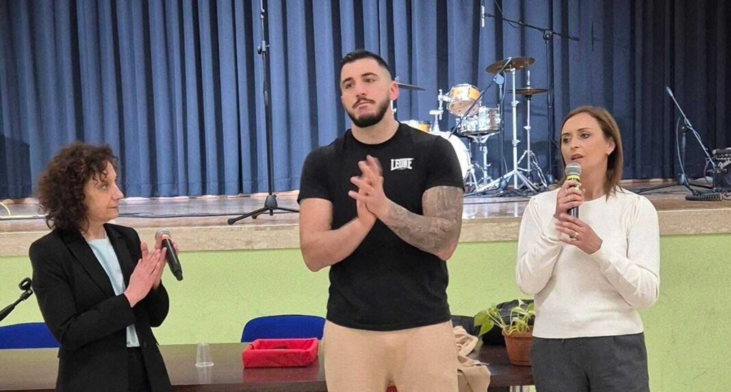 mattia faraoni latina bullismo