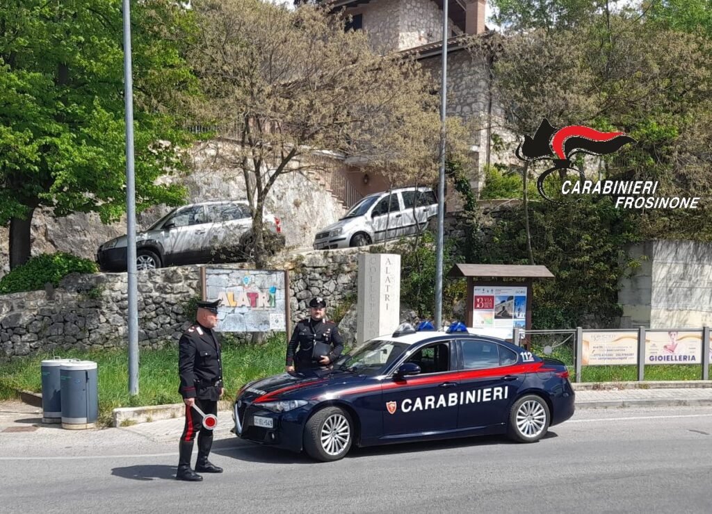 alatri carabinieri tentata estorsione