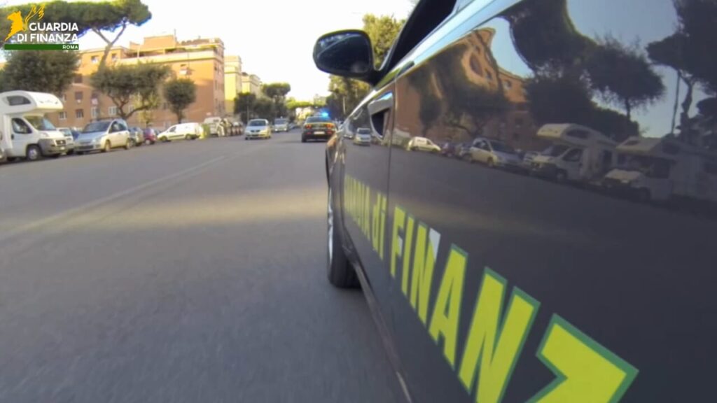 Blitz guardia di finanza Fiumicino
