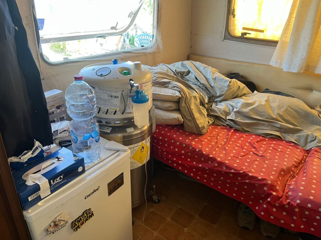 Vive in una roulotte da tre anni in attesa di una casa popolare: la storia di un uomo nel Viterbese 2 WhatsApp Image 2026 04 17 at 10.28.58
