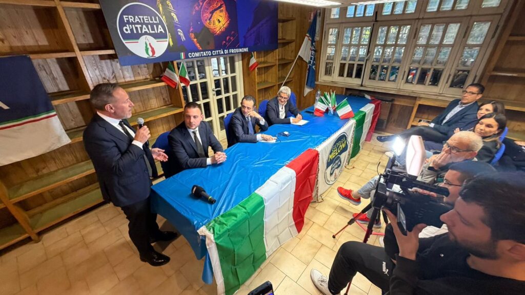 Frosinone - Il sindaco di Isola Liri Quadrini entra in FdI. E Trancassini lancia la sfida per Provincia e Comune 3 WhatsApp Image 2026 04 21 at 13.22.56