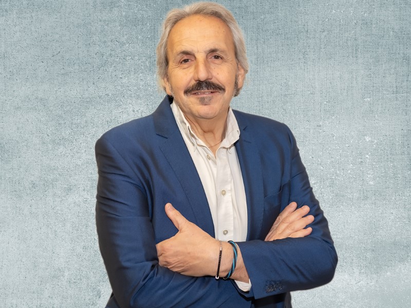 La tela di Archimede approda in Sicilia, il 20 giugno Riccardo Mangiacapra ritira un premio a Cefalù 1 WhatsApp Image 2026 04 29 at 09.51.05