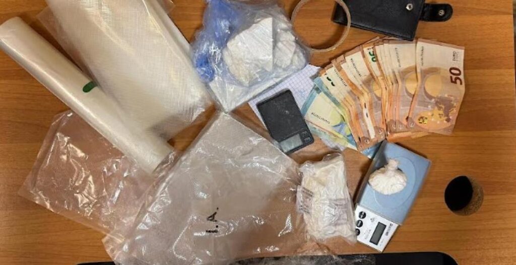 latina cocaina polizia droga