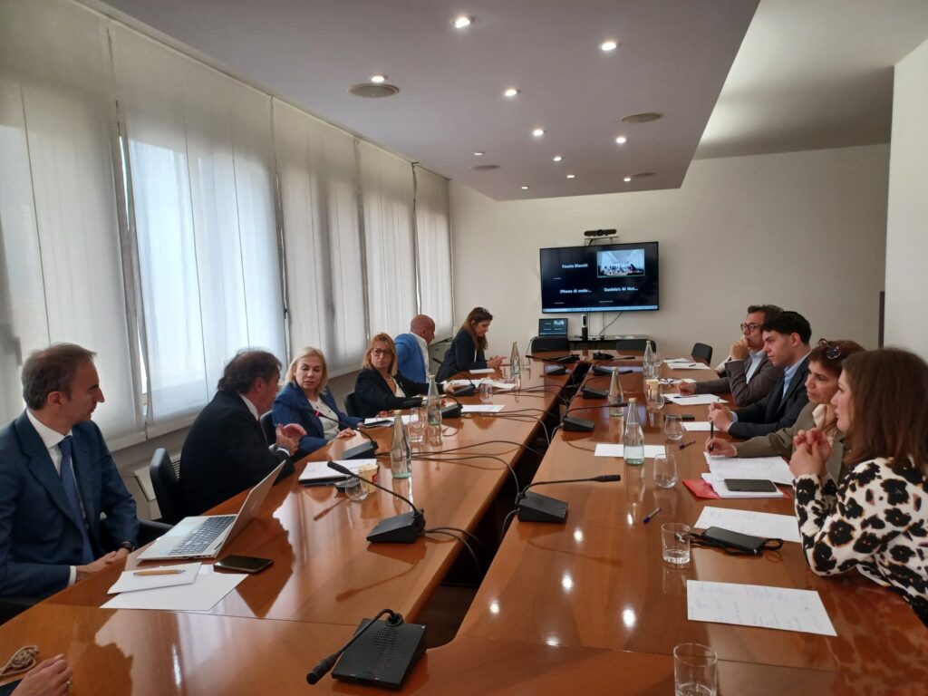 Latina 'Città Universitaria e della Farmaceutica', aperto il tavolo operativo 2 tavolo