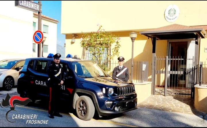veroli violenza madre carabinieri