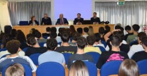 Frosinone, il Questore Caruso diventa 'Ambasciatore di Telefono Rosa': la Polizia incontra gli studenti 1 f 2 2 1